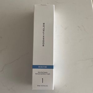 Rodan + Fields REDEFINE Daily Clay Cleanser 4.2 Fl Oz